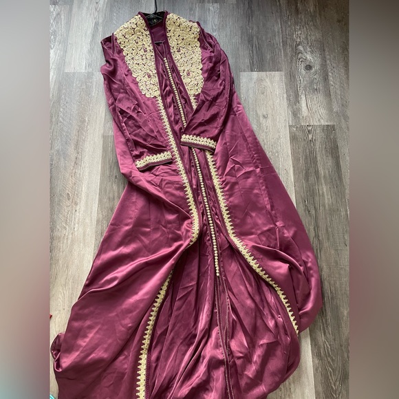 Three pieces traditions Moroccan dress/ Kaftan - Picture 6 of 11